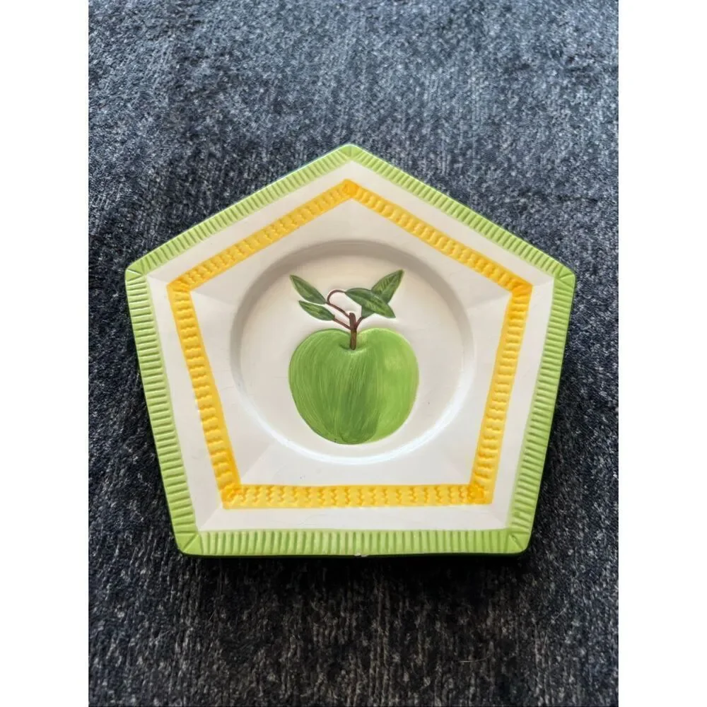 Yankee Candle Ceramic Apple Plate